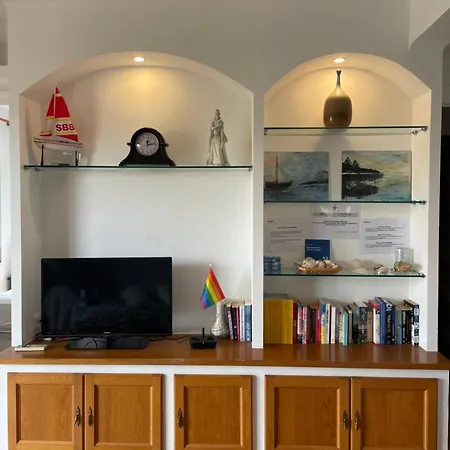 Con Licencia En Appartement