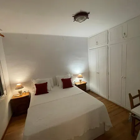 דירה Con Licencia En *