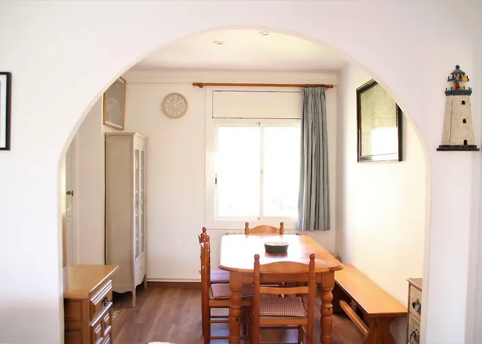 Con Licencia En * Sitges